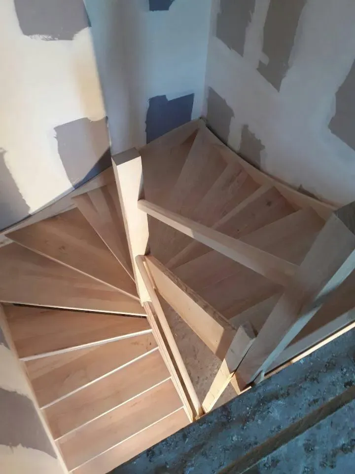 escalier colimaçonwebp